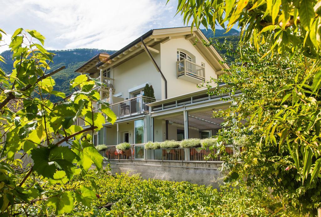 Hotel Residence Pernhof Tramin an der Weinstraße Exteriör bild