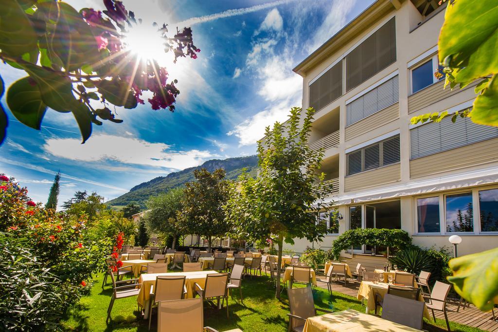 Hotel Residence Pernhof Tramin an der Weinstraße Exteriör bild