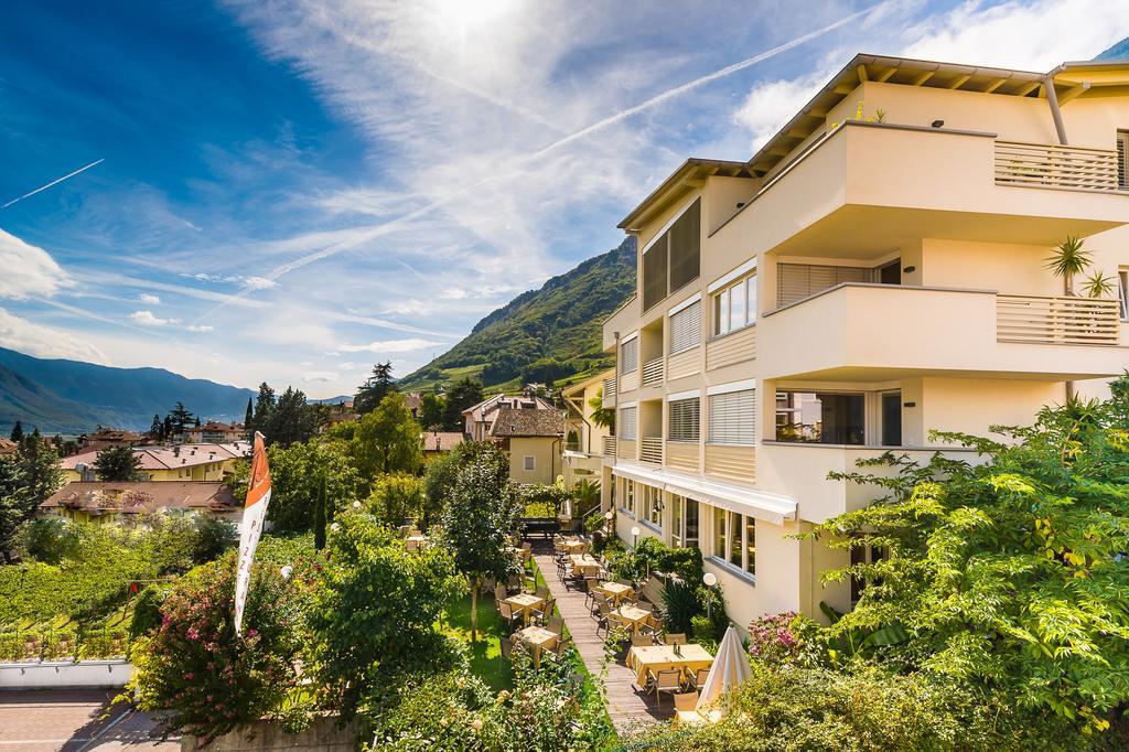 Hotel Residence Pernhof Tramin an der Weinstraße Exteriör bild