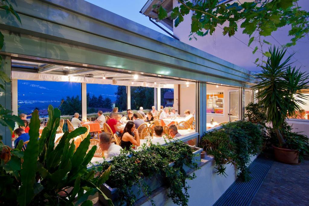 Hotel Residence Pernhof Tramin an der Weinstraße Exteriör bild